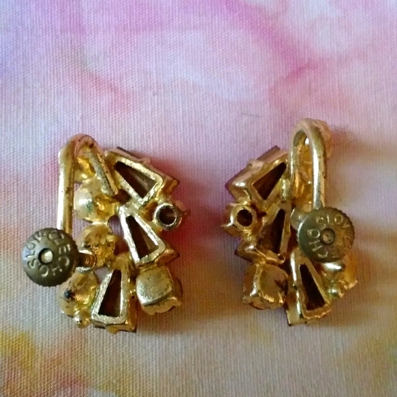 🌙1930's ArtDeco Pink CzechGlass Screwback Earrings - Picture 8 of 13